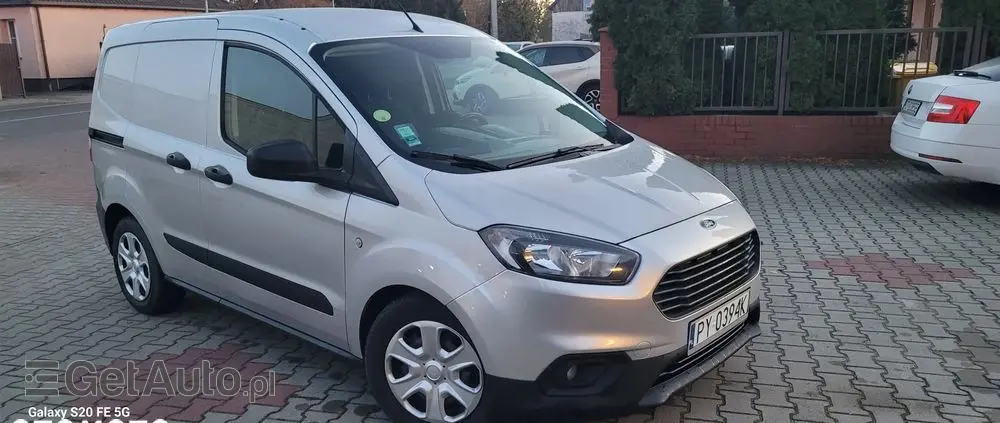 FORD TRANSIT COURIER 