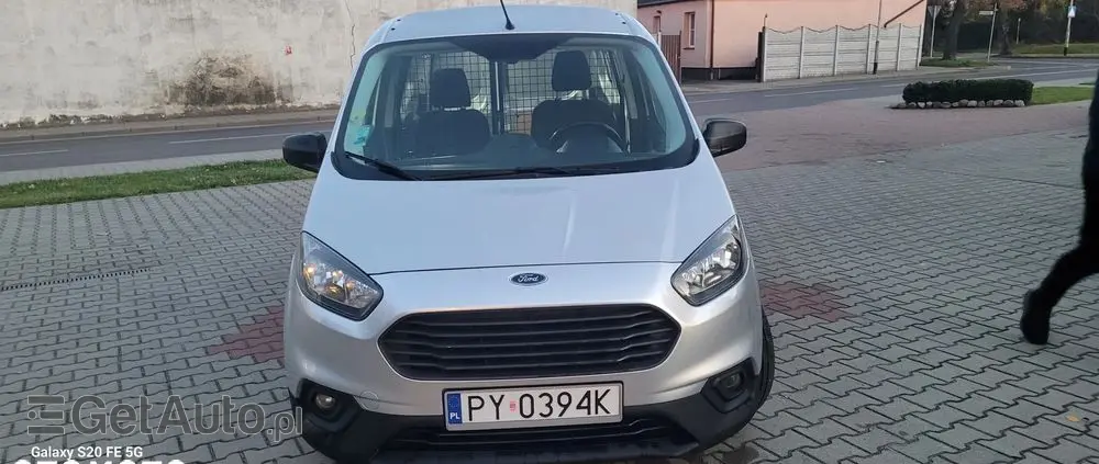FORD TRANSIT COURIER 