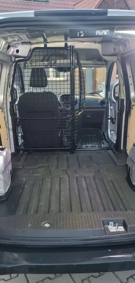 FORD TRANSIT COURIER 