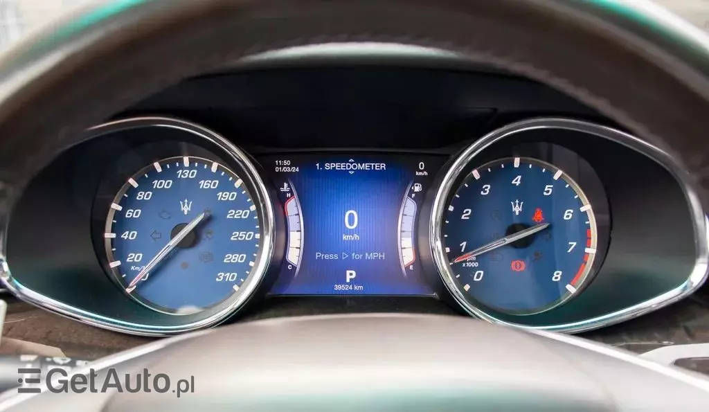 MASERATI Quattroporte 