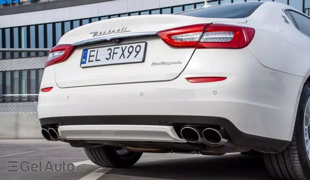 MASERATI Quattroporte 