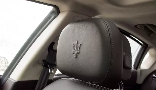 MASERATI Quattroporte 