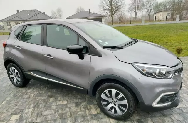 RENAULT Captur 