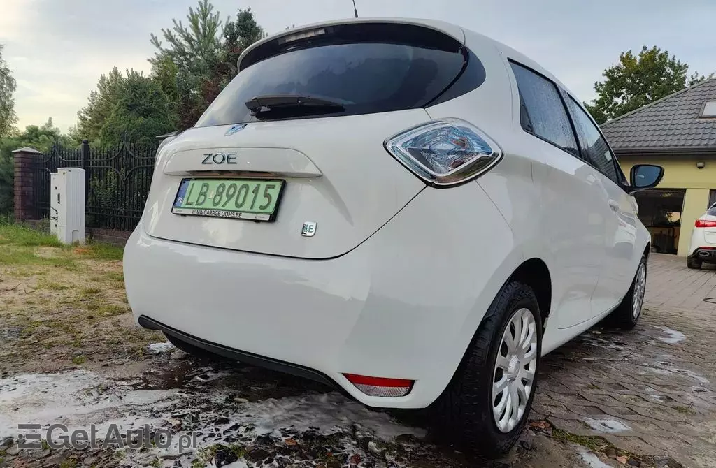 RENAULT Zoe 