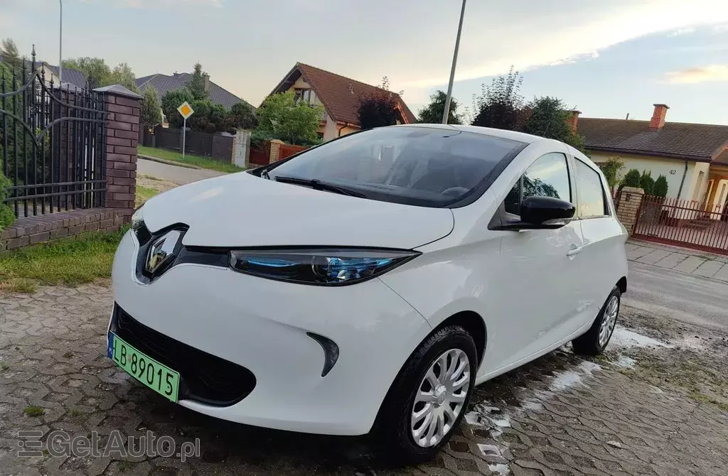 RENAULT Zoe 