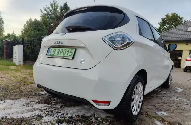 RENAULT Zoe 