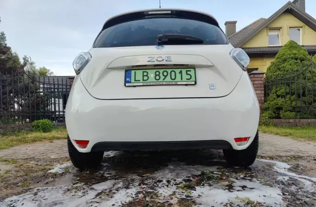 RENAULT Zoe 