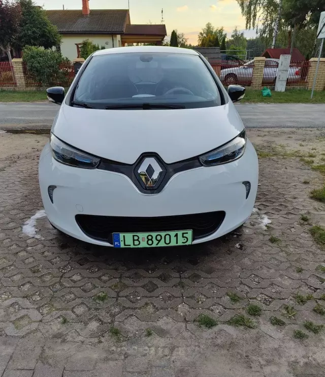 RENAULT Zoe 