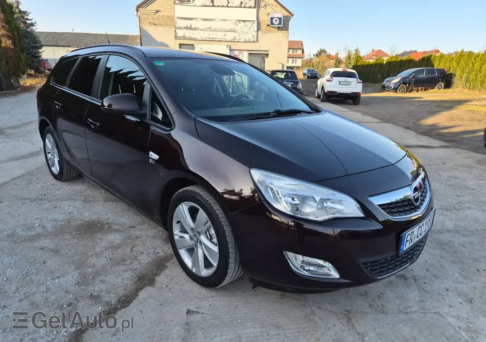 OPEL Astra 1.4 Turbo