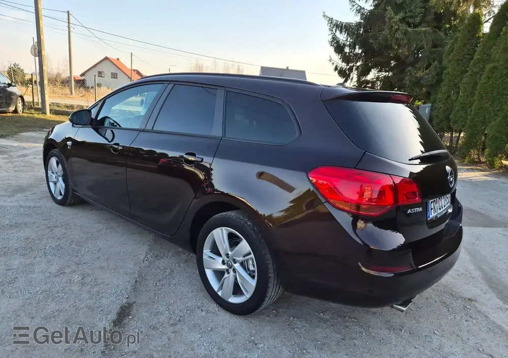 OPEL Astra 1.4 Turbo