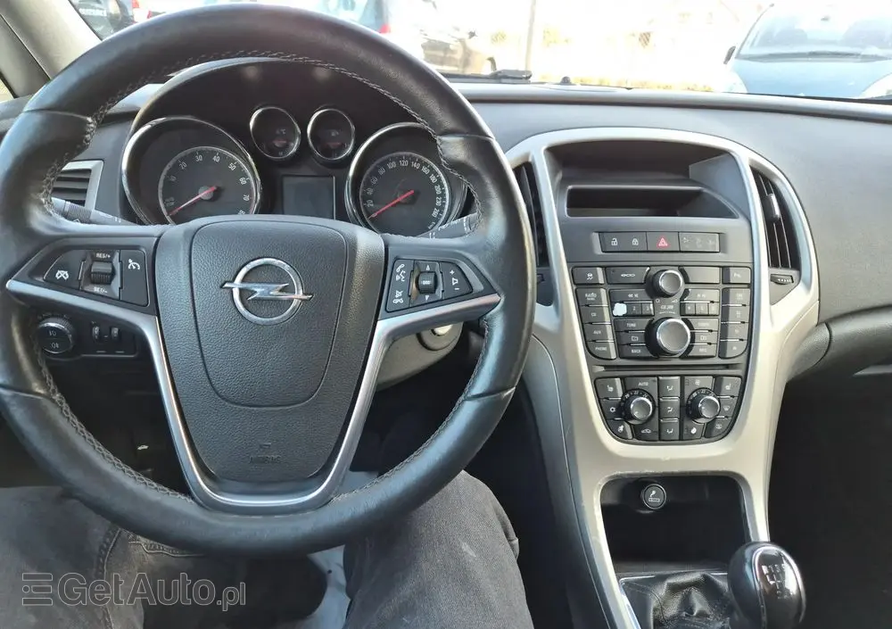 OPEL Astra 1.4 Turbo