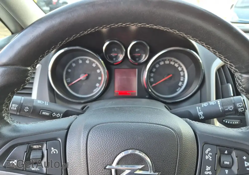 OPEL Astra 1.4 Turbo