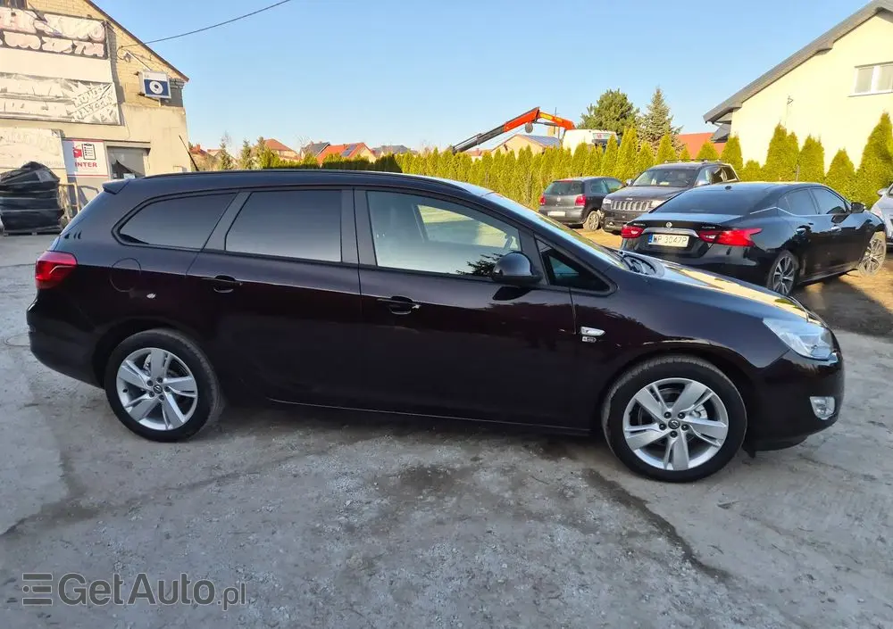 OPEL Astra 1.4 Turbo