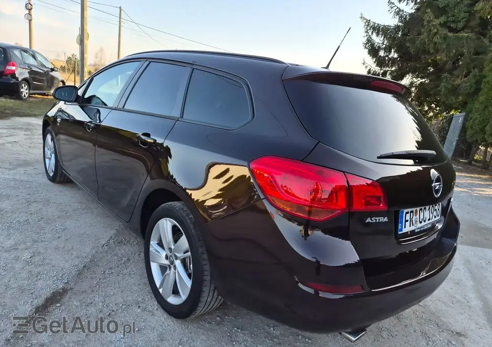 OPEL Astra 1.4 Turbo