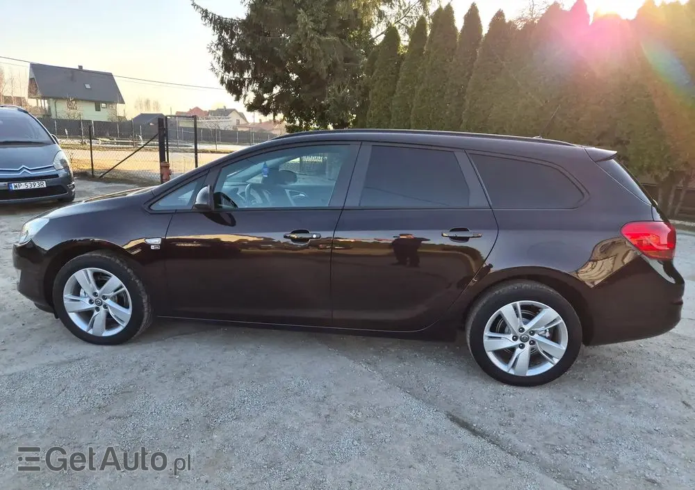 OPEL Astra 1.4 Turbo