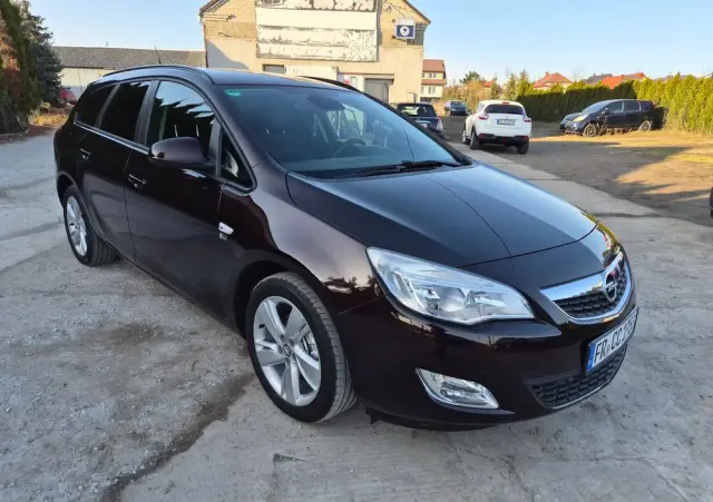 OPEL Astra 1.4 Turbo