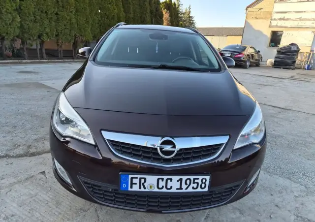 OPEL Astra 1.4 Turbo