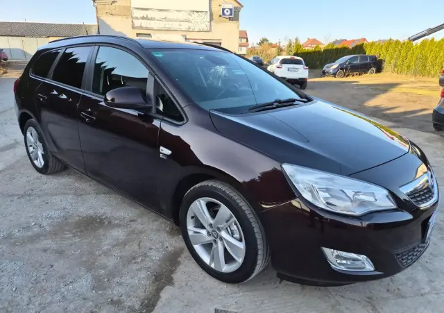 OPEL Astra 1.4 Turbo