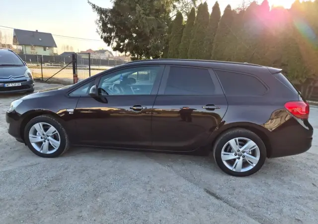 OPEL Astra 1.4 Turbo