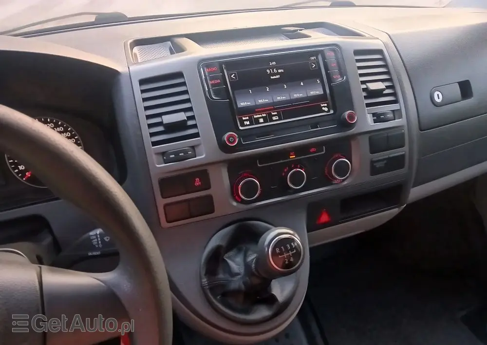 VOLKSWAGEN Transporter Caravelle Kurz Comfortline