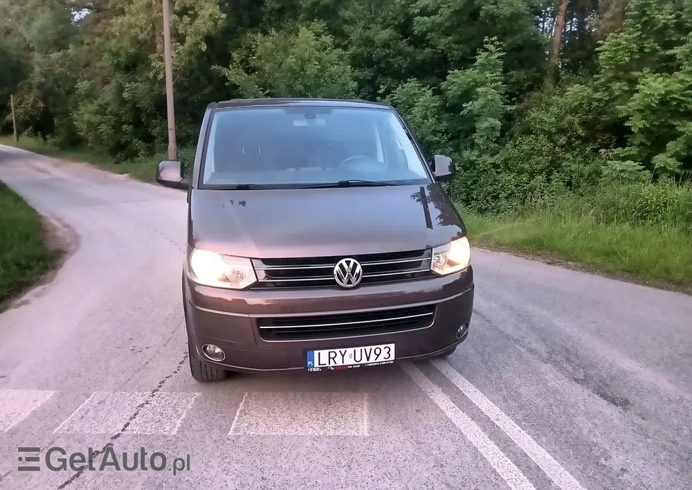 VOLKSWAGEN Transporter Caravelle Kurz Comfortline