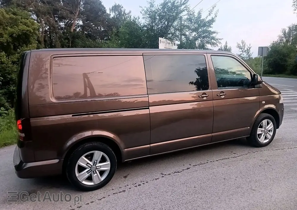 VOLKSWAGEN Transporter Caravelle Kurz Comfortline