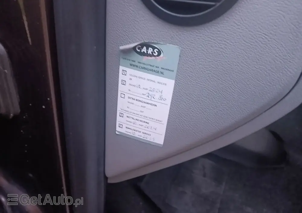 VOLKSWAGEN Transporter Caravelle Kurz Comfortline