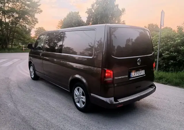 VOLKSWAGEN Transporter Caravelle Kurz Comfortline