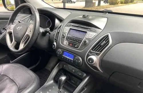 HYUNDAI Ix35 