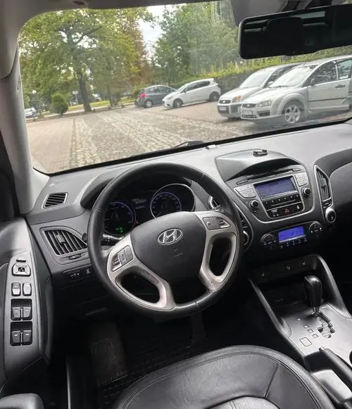 HYUNDAI Ix35 