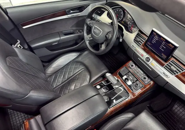 AUDI A8 3.0 TFSI Quattro