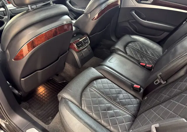 AUDI A8 3.0 TFSI Quattro