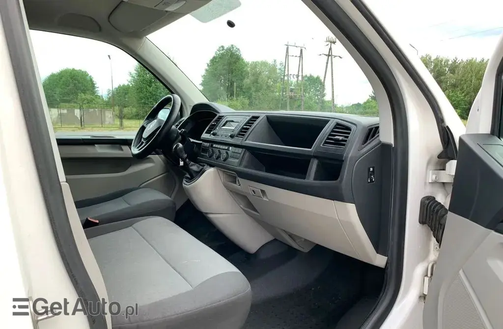 VOLKSWAGEN TRANSPORTER 