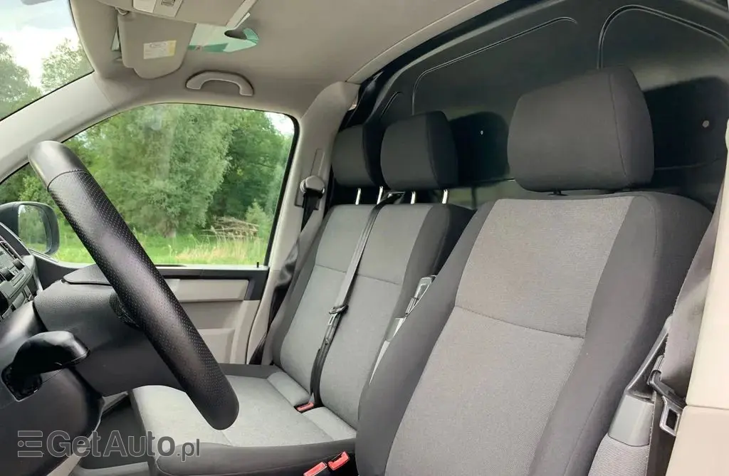 VOLKSWAGEN TRANSPORTER 