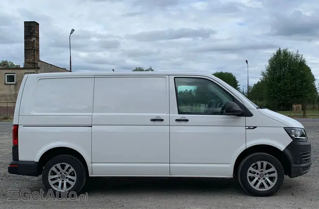 VOLKSWAGEN TRANSPORTER 