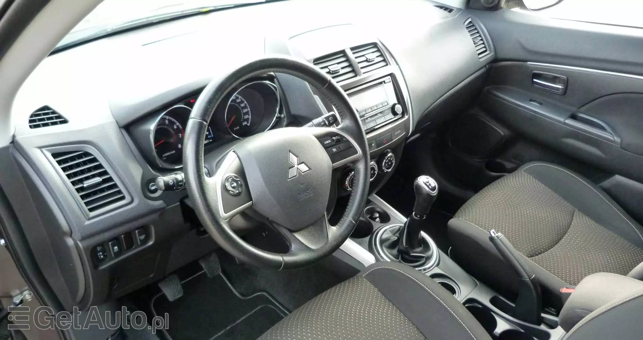 MITSUBISHI ASX 1.6 2WD Intro Edition