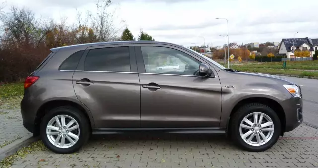 MITSUBISHI ASX 1.6 2WD Intro Edition