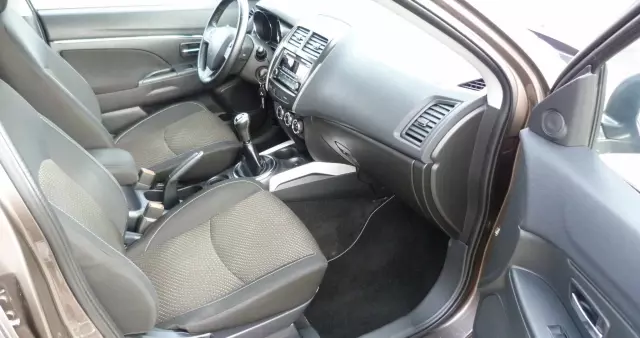 MITSUBISHI ASX 1.6 2WD Intro Edition