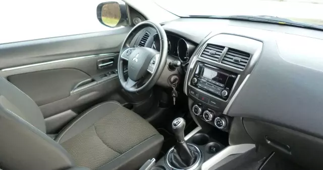 MITSUBISHI ASX 1.6 2WD Intro Edition