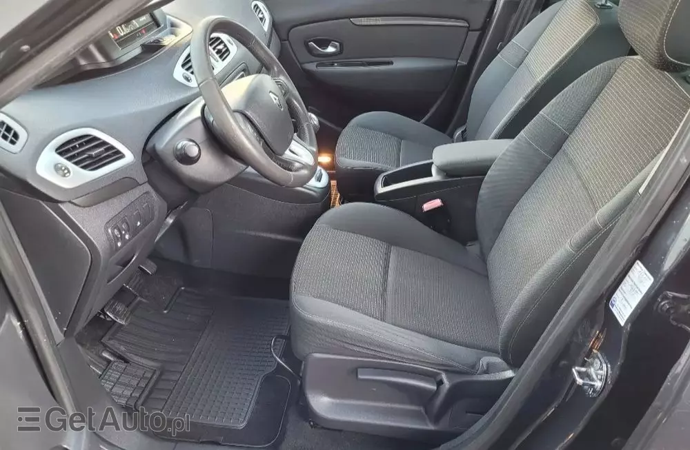 RENAULT Scenic TCe 130 Dynamique