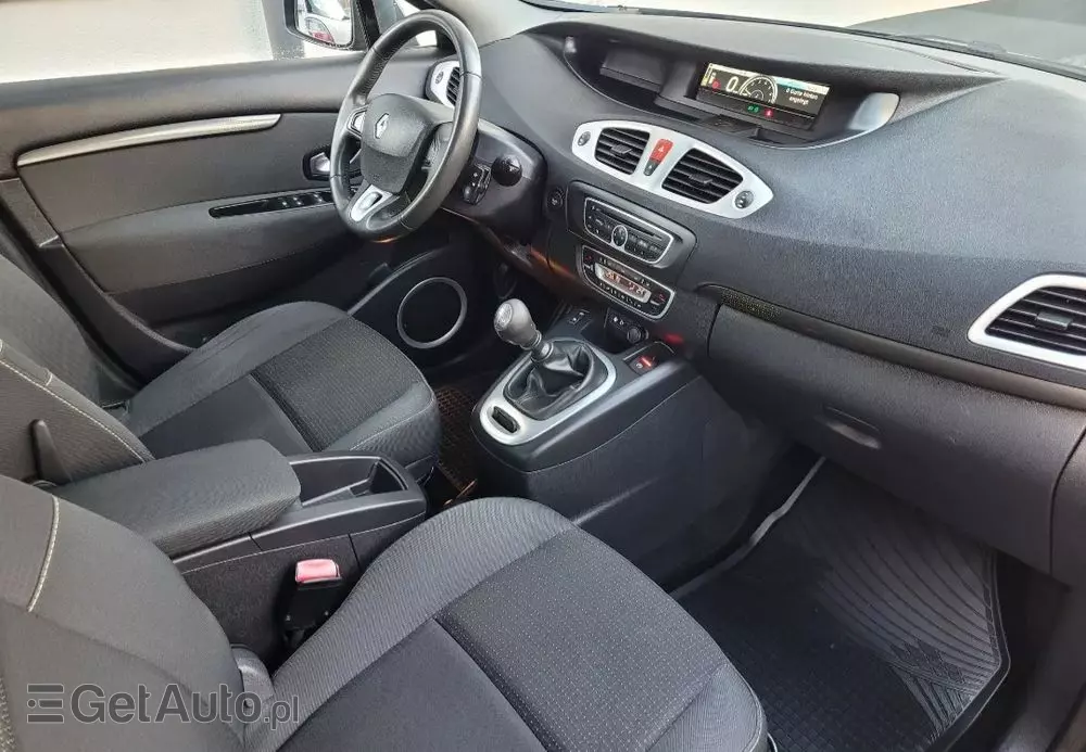 RENAULT Scenic TCe 130 Dynamique