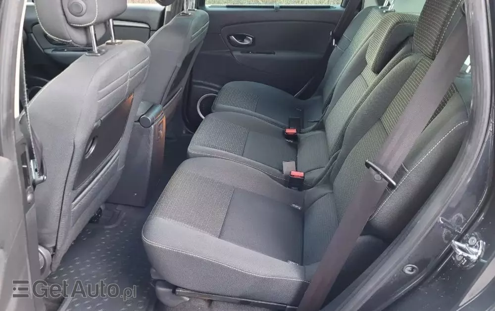 RENAULT Scenic TCe 130 Dynamique