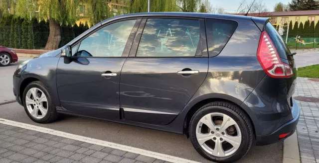 RENAULT Scenic TCe 130 Dynamique