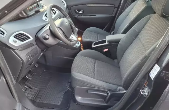 RENAULT Scenic TCe 130 Dynamique