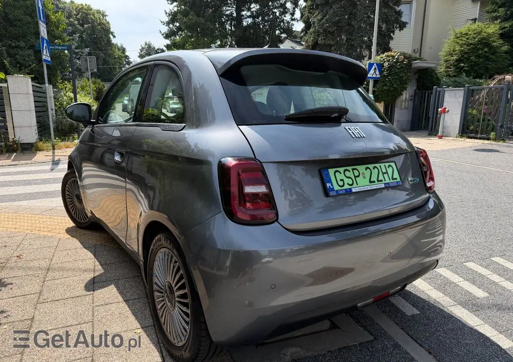 FIAT 500e 42kWh