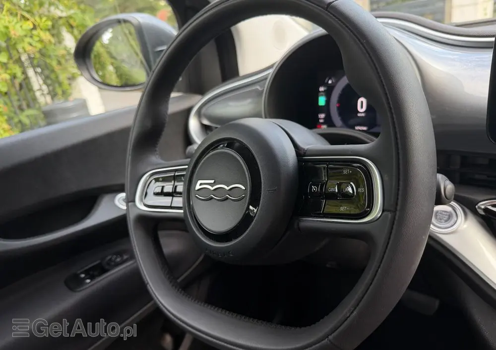 FIAT 500e 42kWh