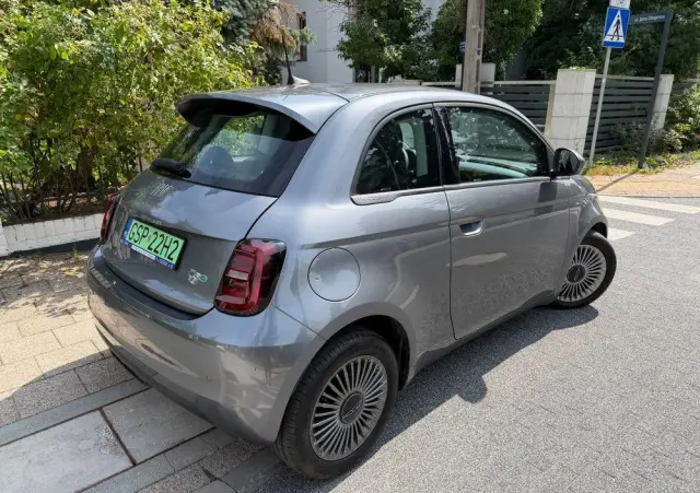 FIAT 500e 42kWh