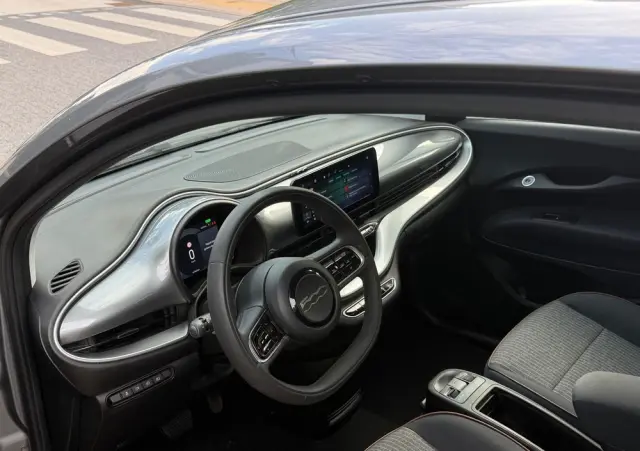 FIAT 500e 42kWh