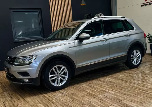 VOLKSWAGEN Tiguan 2.0 TDI BMT SCR Highline DSG