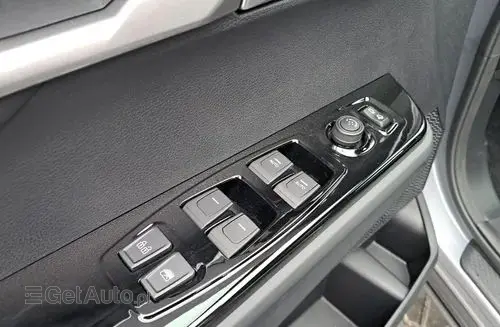SSANGYONG/KGM Torres 